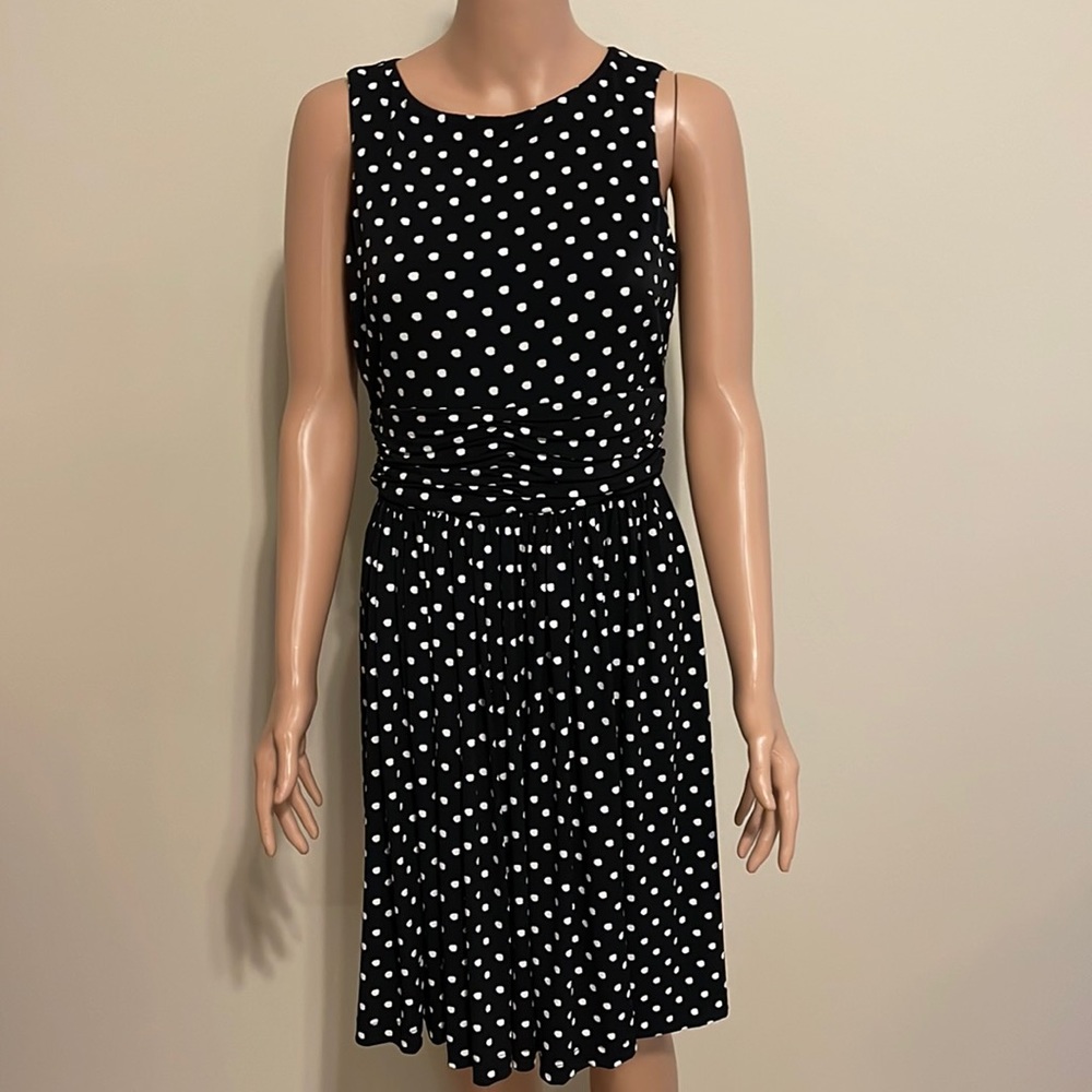 Taylor black and white polka dot dress size 4 dress